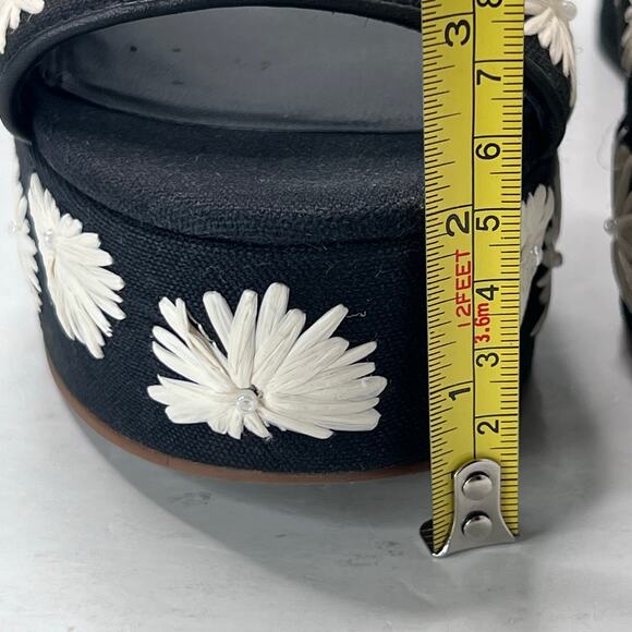 Kate Spade Ibiza Pom Pom Floral Platform Sandal Black/White Women's 7B - Picture 8 of 11